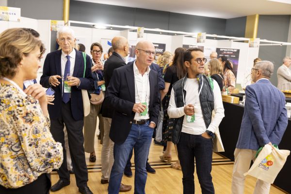 EXPOSITION - Photo 27