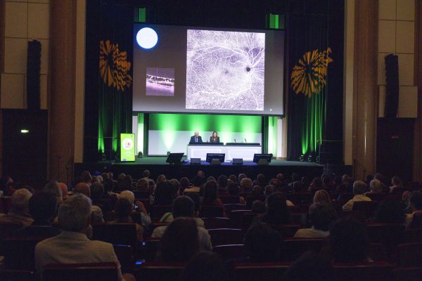 ORATEURS - Photo 14